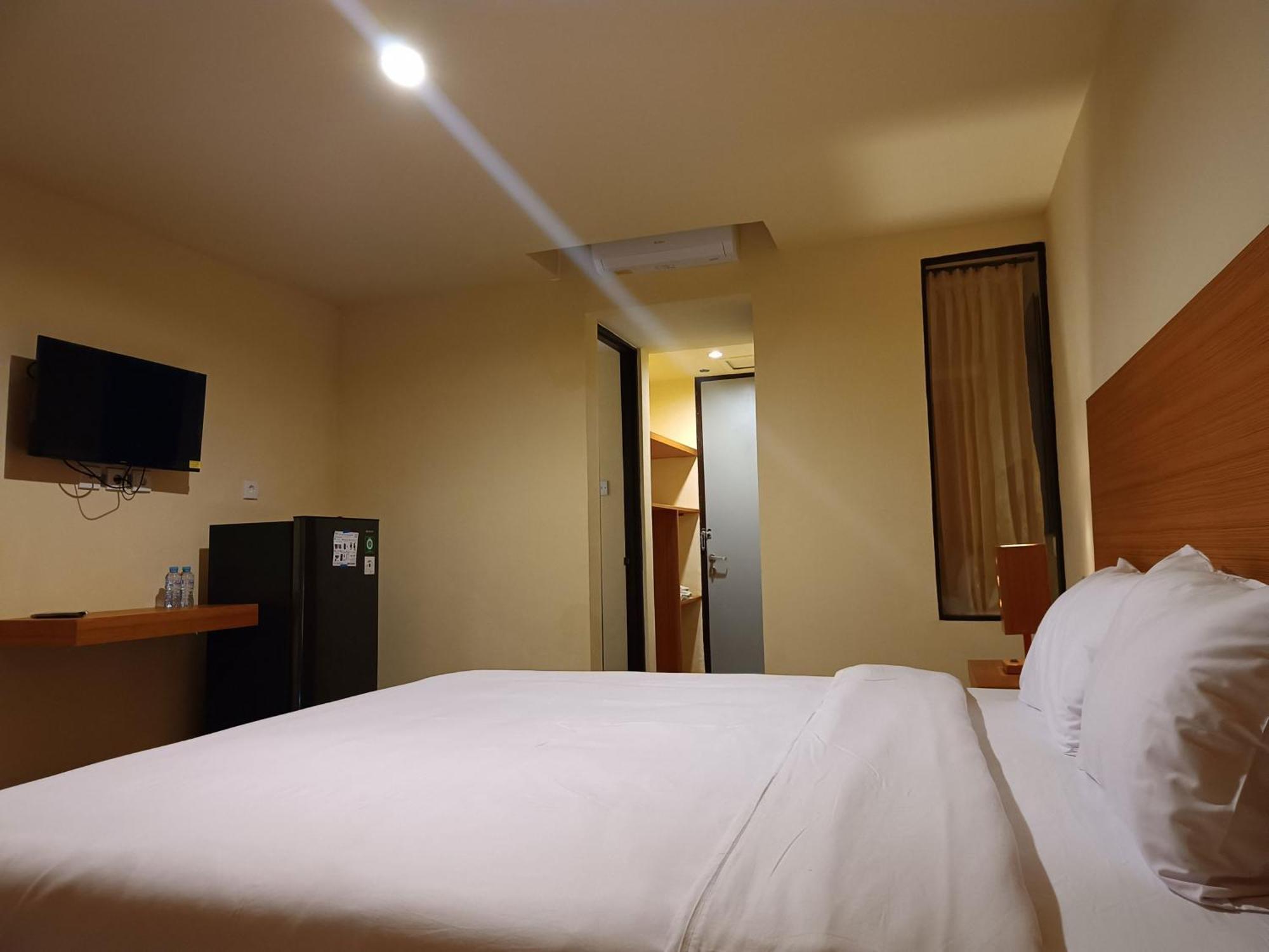 Kuta Living By Kamara Hotel Bagian luar foto