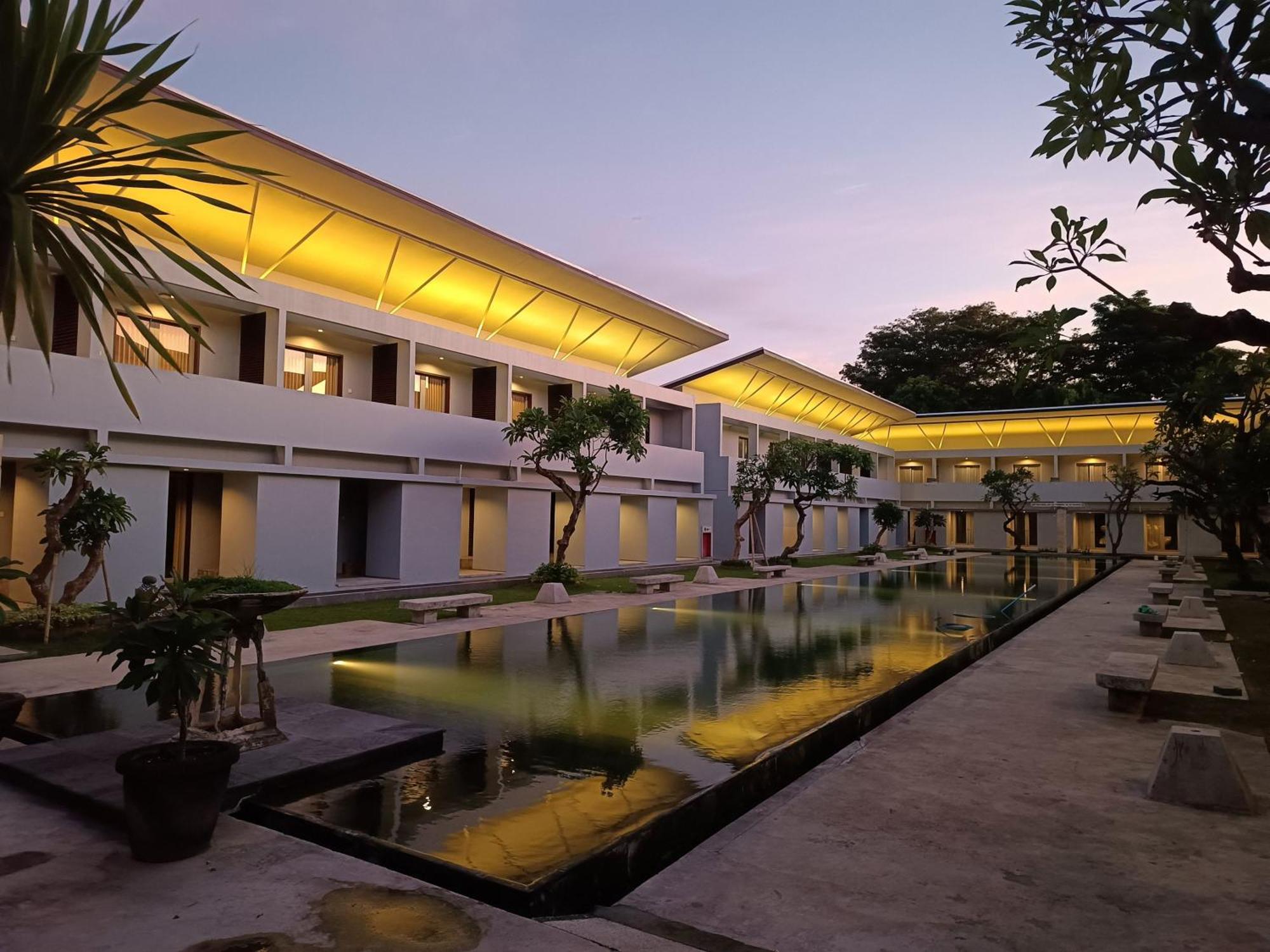 Kuta Living By Kamara Hotel Bagian luar foto