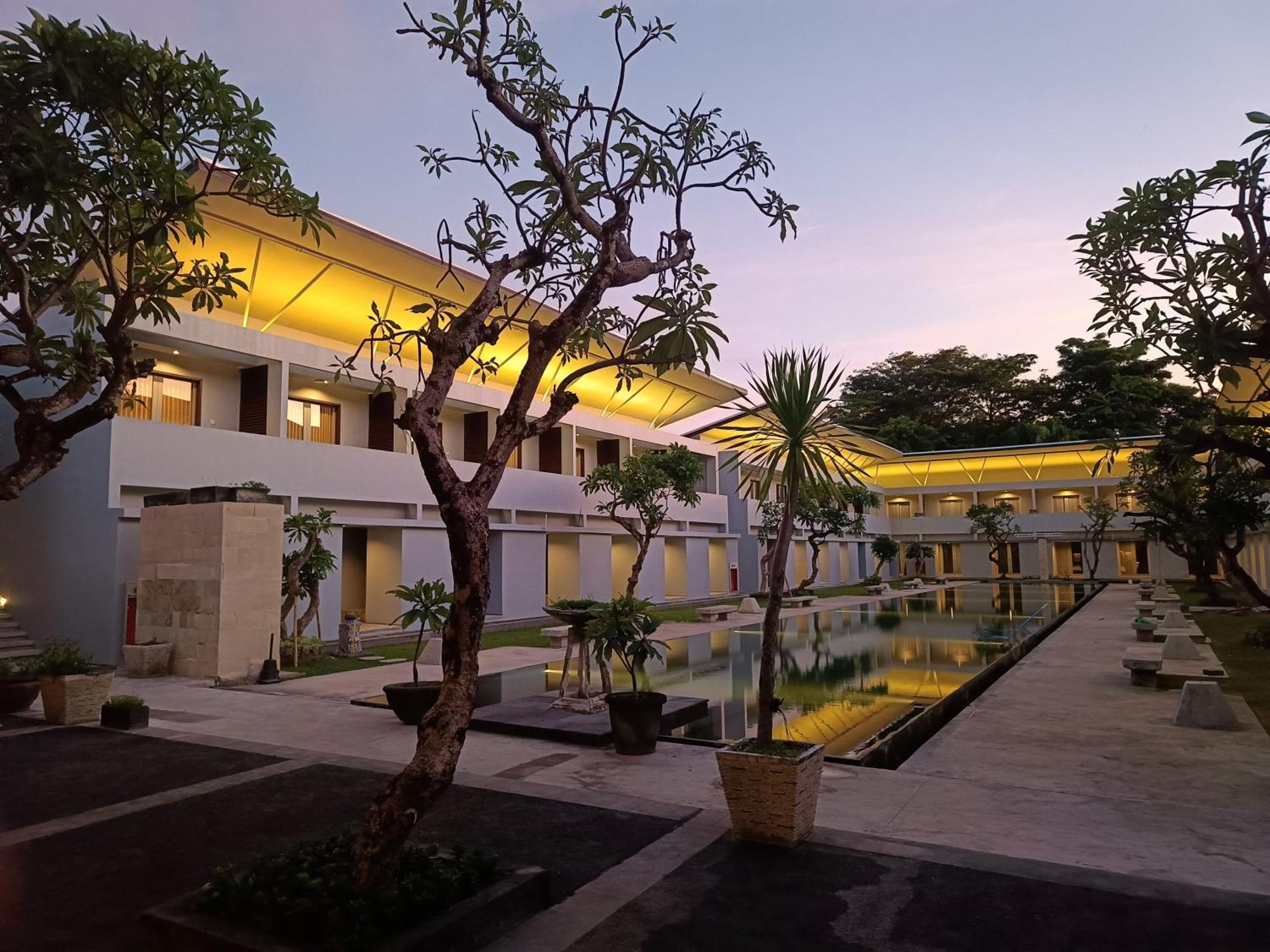 Kuta Living By Kamara Hotel Bagian luar foto